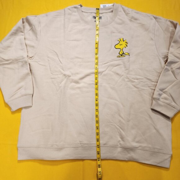 Peanuts Snoopy & Woodstock Two-Sided Crewneck Sweatshirt Beige Adult 2XL NEW - Picture 5 of 8